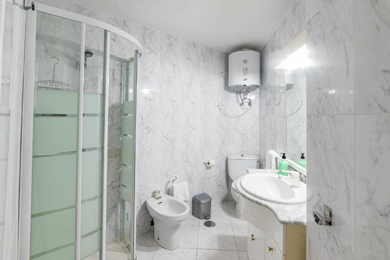 Moonkey - Apto Paris Con Piscina Y Parking Leilighet Benidorm Eksteriør bilde